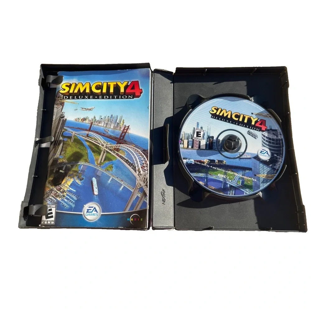 SIM CITY 4: DELUXE EDITION | PC | EA‎ GAMES 2005 | RATED E |